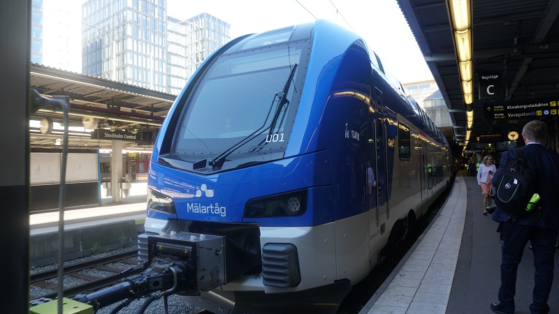 Stadler to deliver 12 double-decker trains to AB Transitio