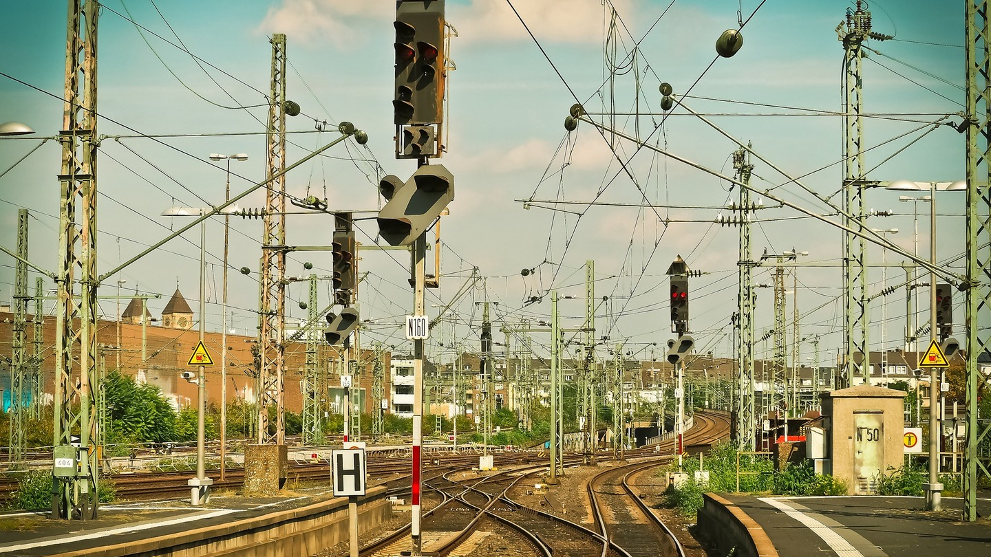 Signalling the way forward: What the Hitachi and Thales provisional merger  decision could mean to the rail industry in the UK