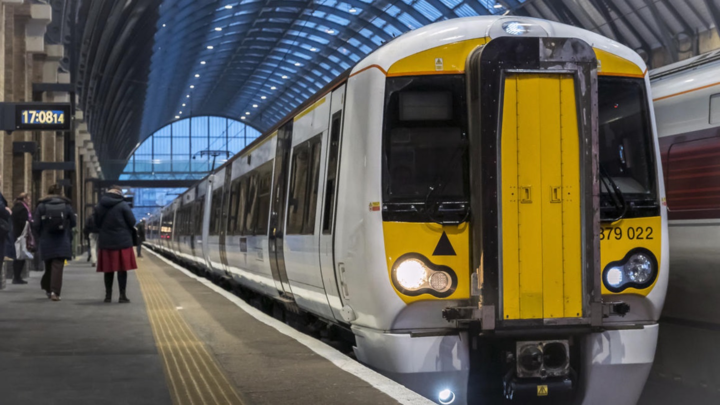 Alstom expands Govia Thameslink Railway contract for 30 more units