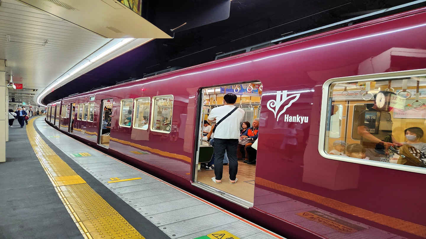 Transreport, Hankyu partner to roll out Passenger Assistance Web in Japan