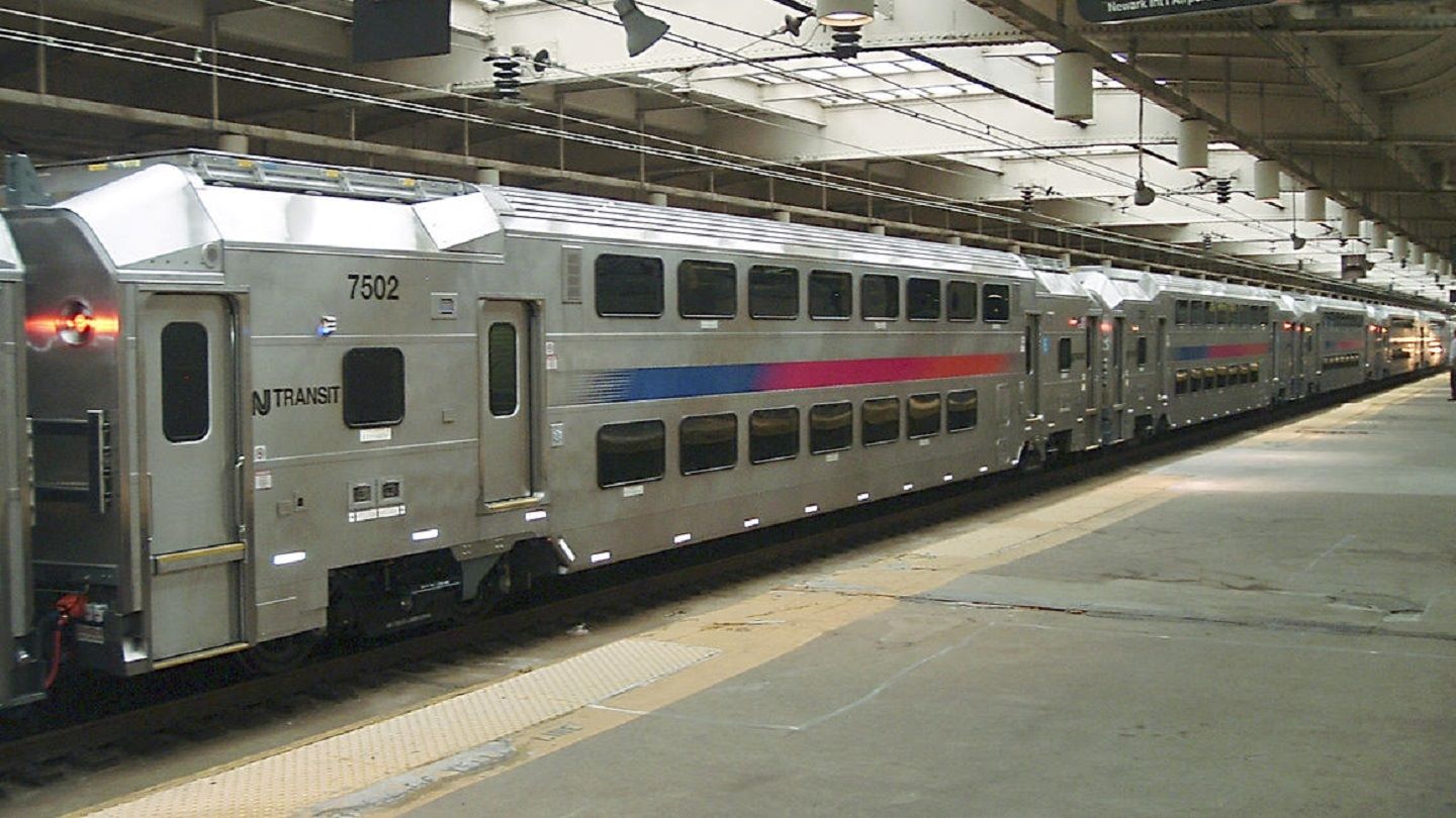 Alstom secures $25m deal for NJ Transit Multilevel II Truck overhauls